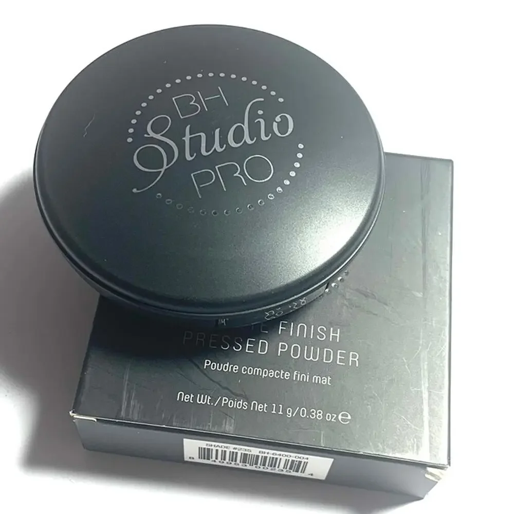 BH Studio Pro Matte Finish Pressed Powder